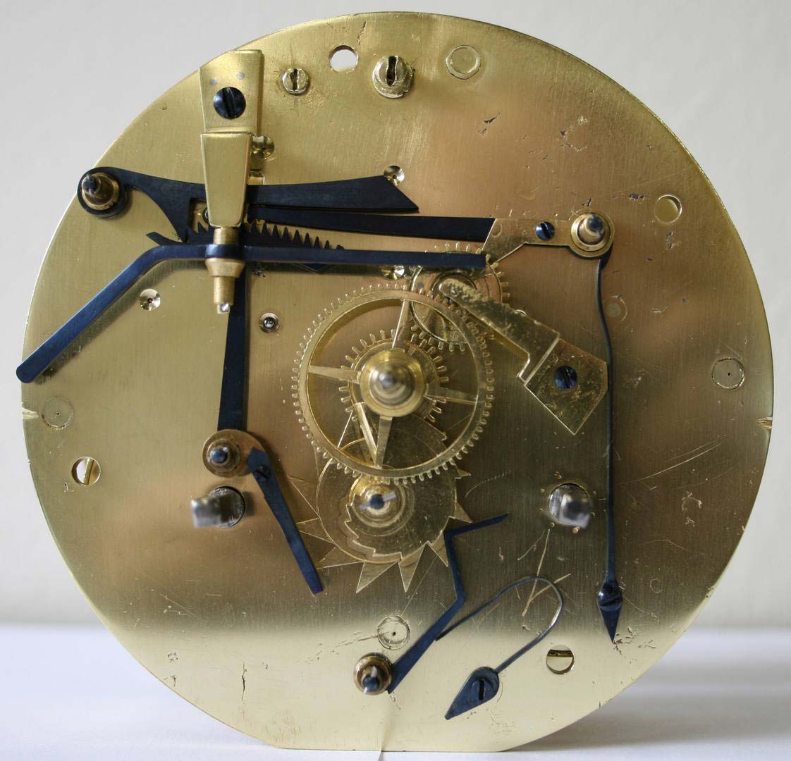 Bewustzijn telefoon uitglijden Klokkenmaker, restauratie en reparatie van antieke klokken